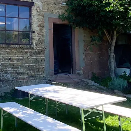Zum Schockelgaul Ein Pfalzjuwel In Forst ! Weinberge Und Pfaelzer Wald Vor Der Haustuer ! Etliche Restaurants Und Weingueter 1-5 Min Lägenhet *